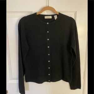 2 PLY CASHMERE BLACK CARDIGAN size Med